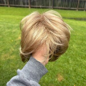 Toni Brattin NIB Enchanting Wig in Light Blonde. Box is not perfect